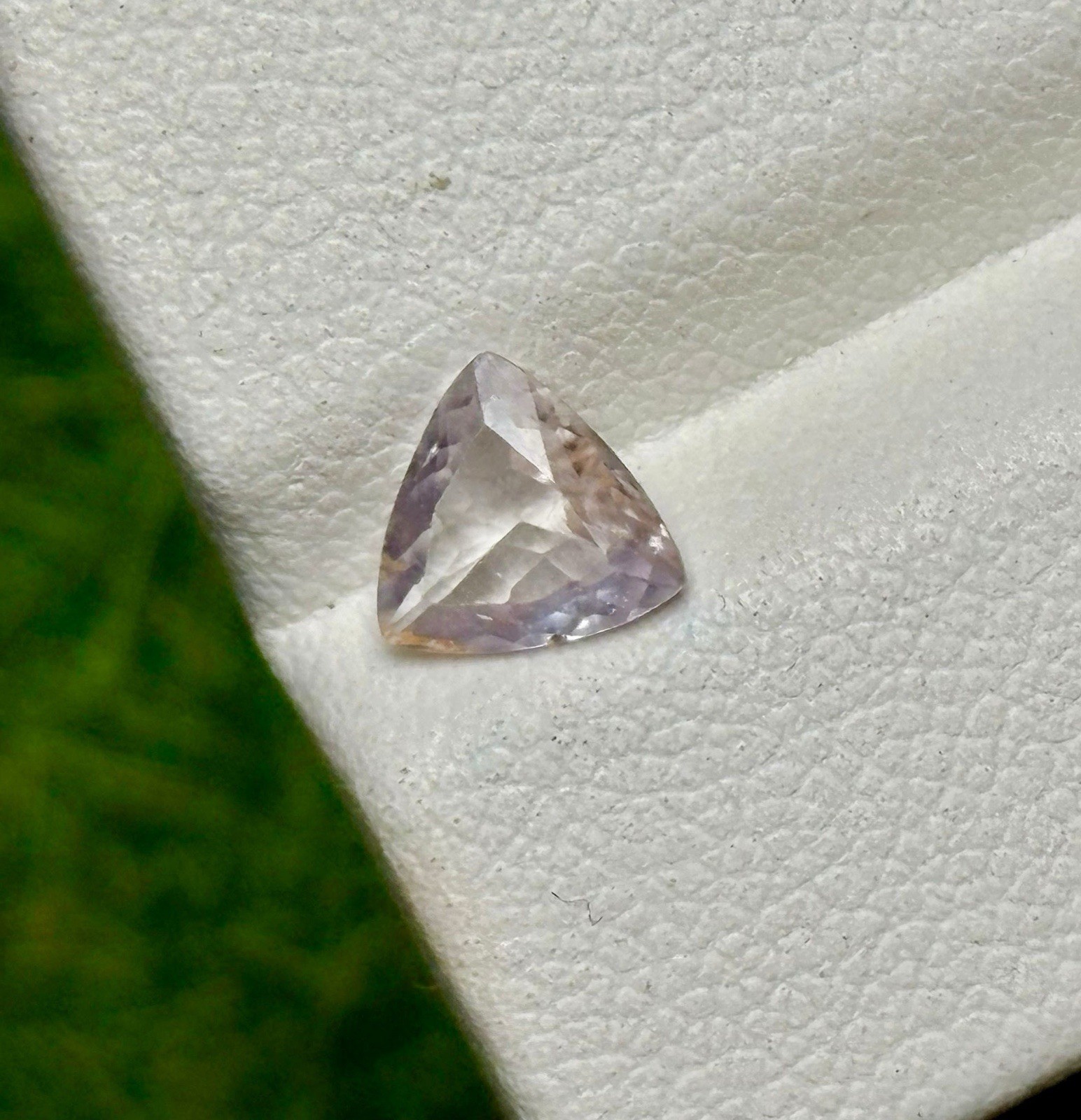 Natural White Sapphire – Bright & Brilliant – 0.87ct