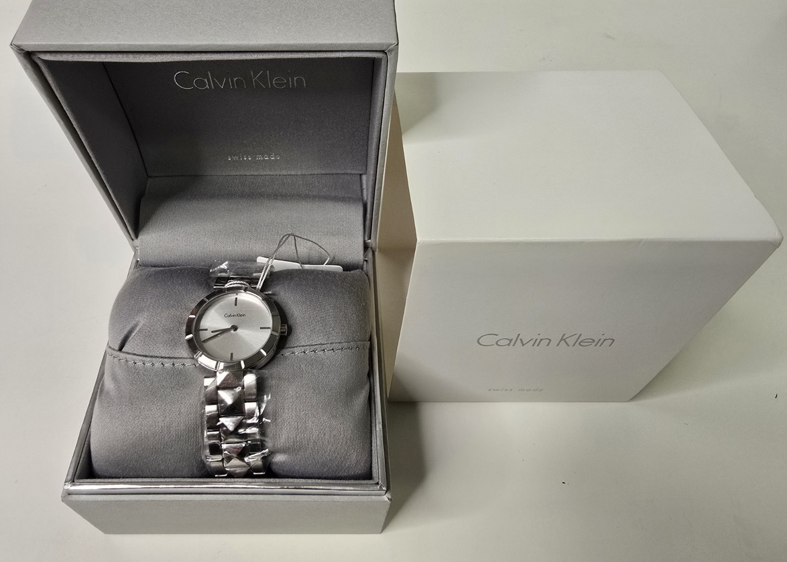 Womens Calvin Klein Swiss Stainless Steel Watch Silver Pyramid Studded K5T33146