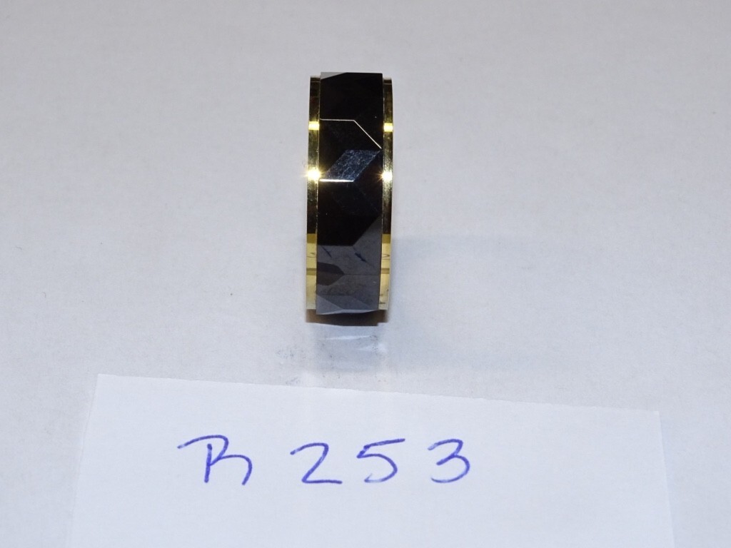 Triton Tungsten Carbide Wedding Band Ring 8mm Size 10. Facet Black/Gold. #R253