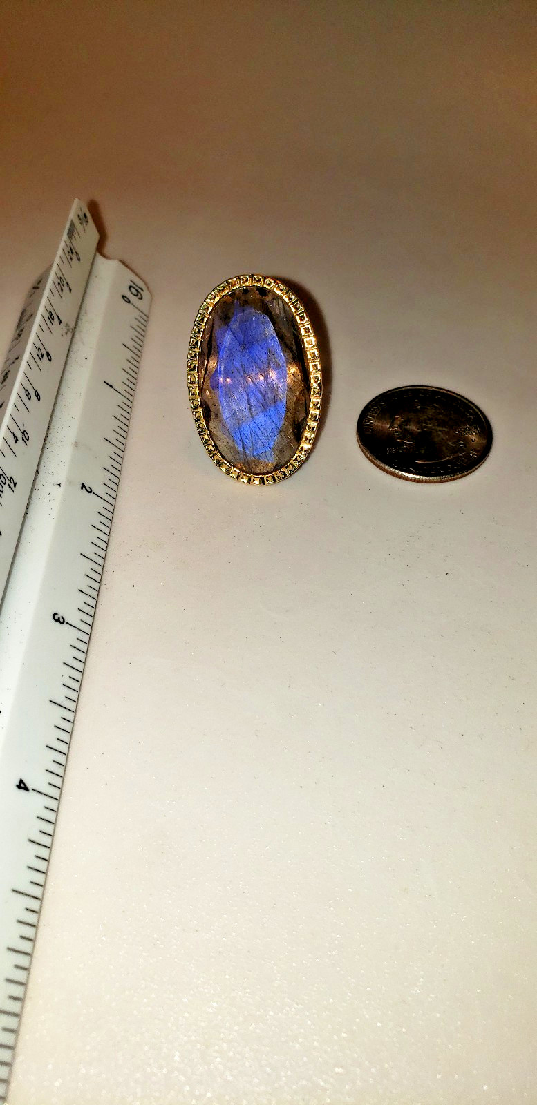 14KT Milor Italy Labradorite Ring, size 5.5 rose gold and yellow gold EXCELLENT