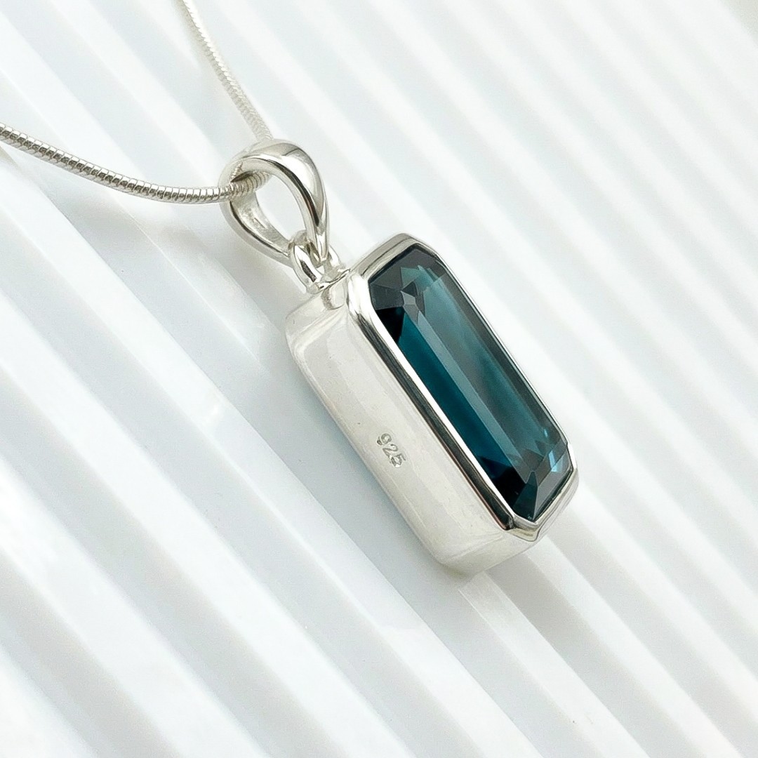 london Blue topaz octagon Silver Pendant. 925 sterling silver handmade