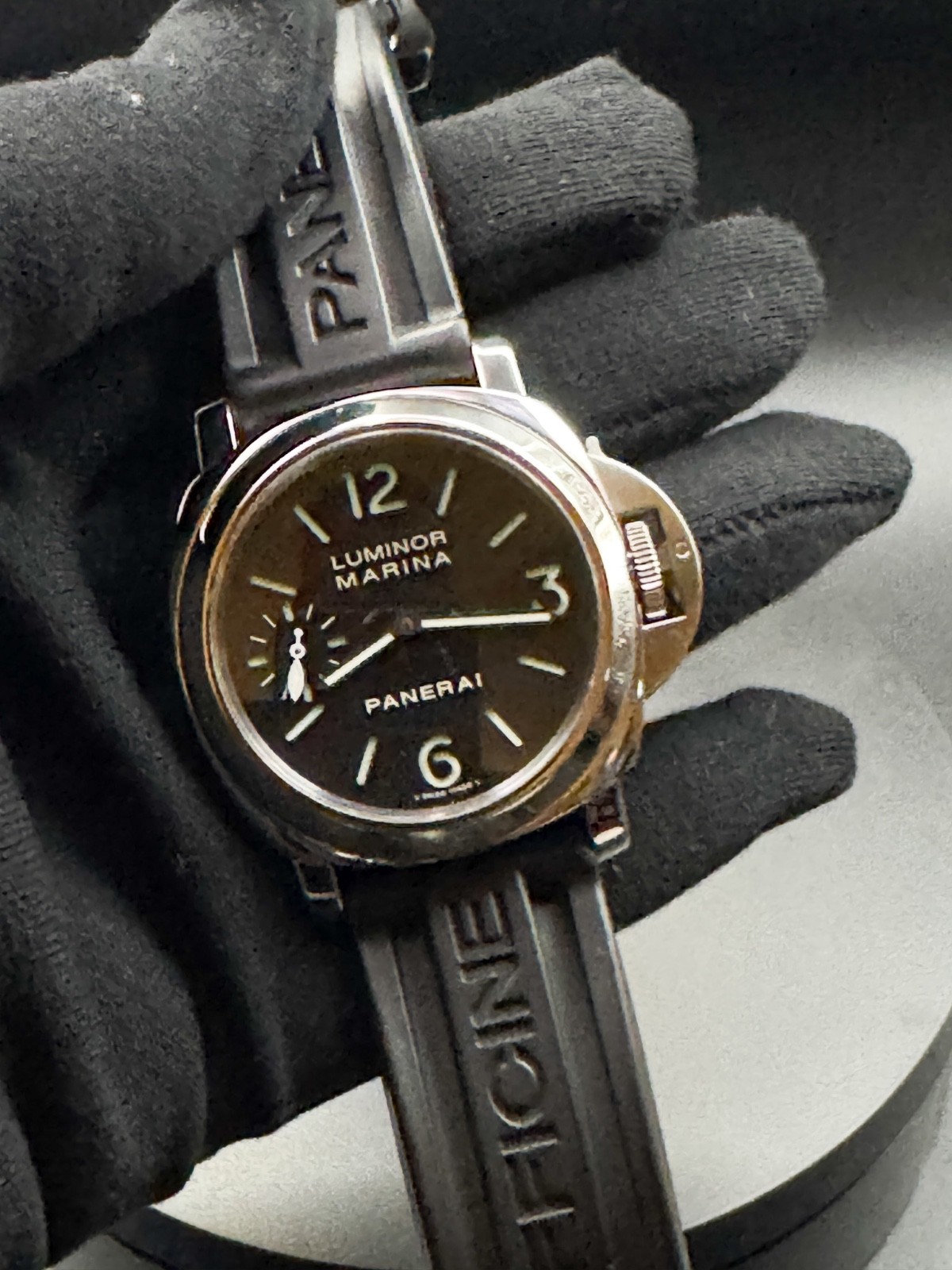 Panerai PAM111 Luminor Marina Men’s Black Watch – PAM00111 R Series Box Papers