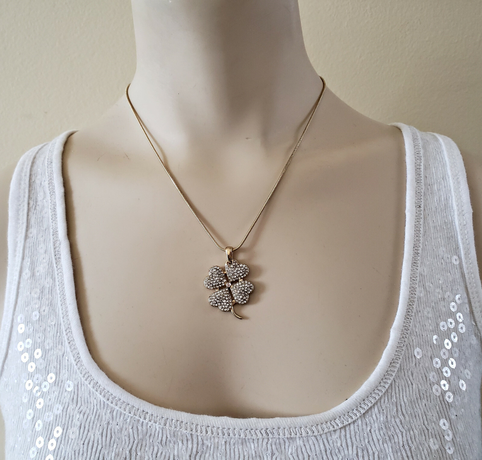 Four Leaf Clover Shamrock St Patricks Necklace Crystals Gold Tone Gift Box