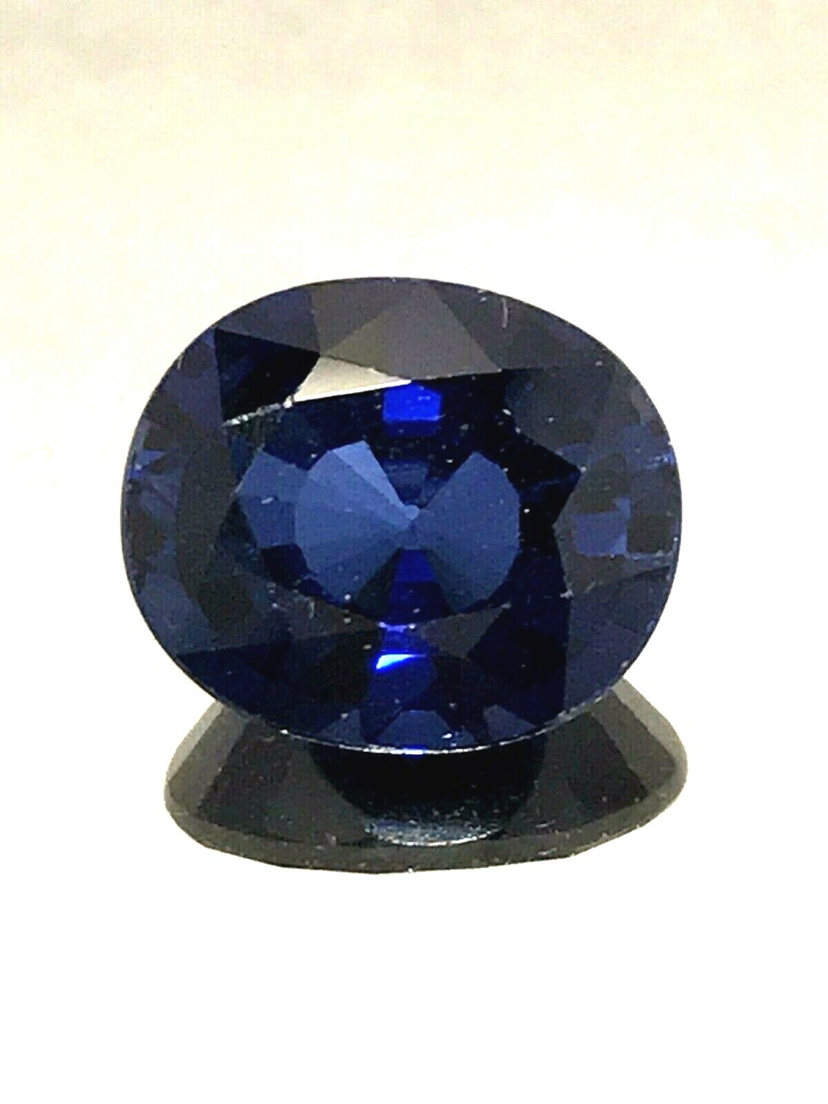 4.35 Ct Natural Blue Sapphire , Excellent Oval Cut , VS Clarity,9 mohs