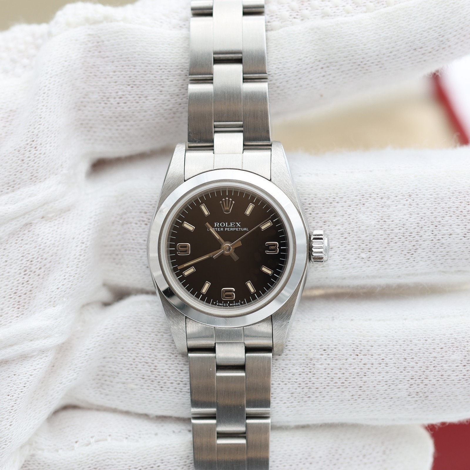 Rolex Oyster Perpetual ref. 67180 – Black 3-6-9 Dial – Oyster Bracelet