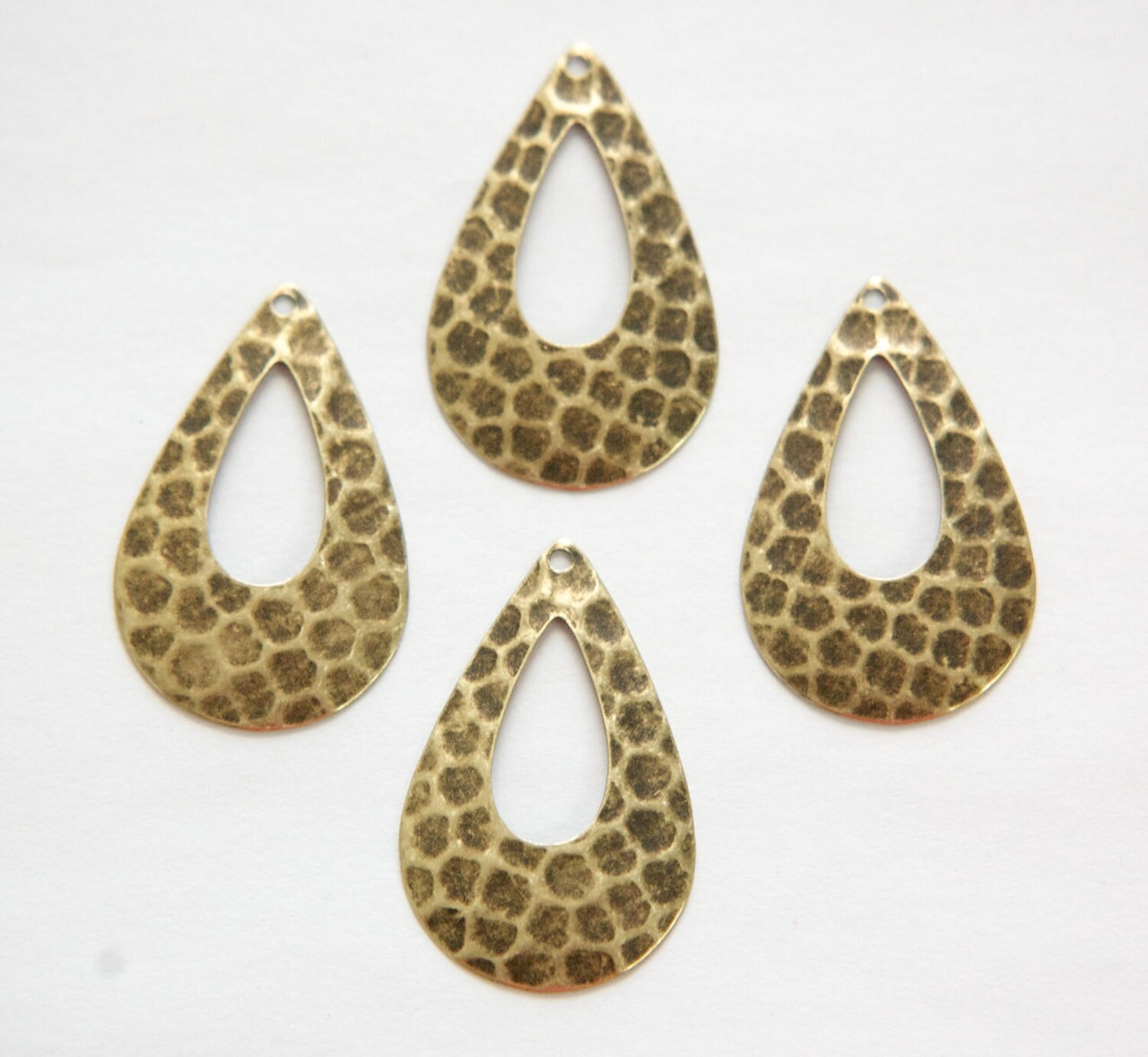 1 Hole Brass Ox Hammered Cutout Teardrop Pendant (4)