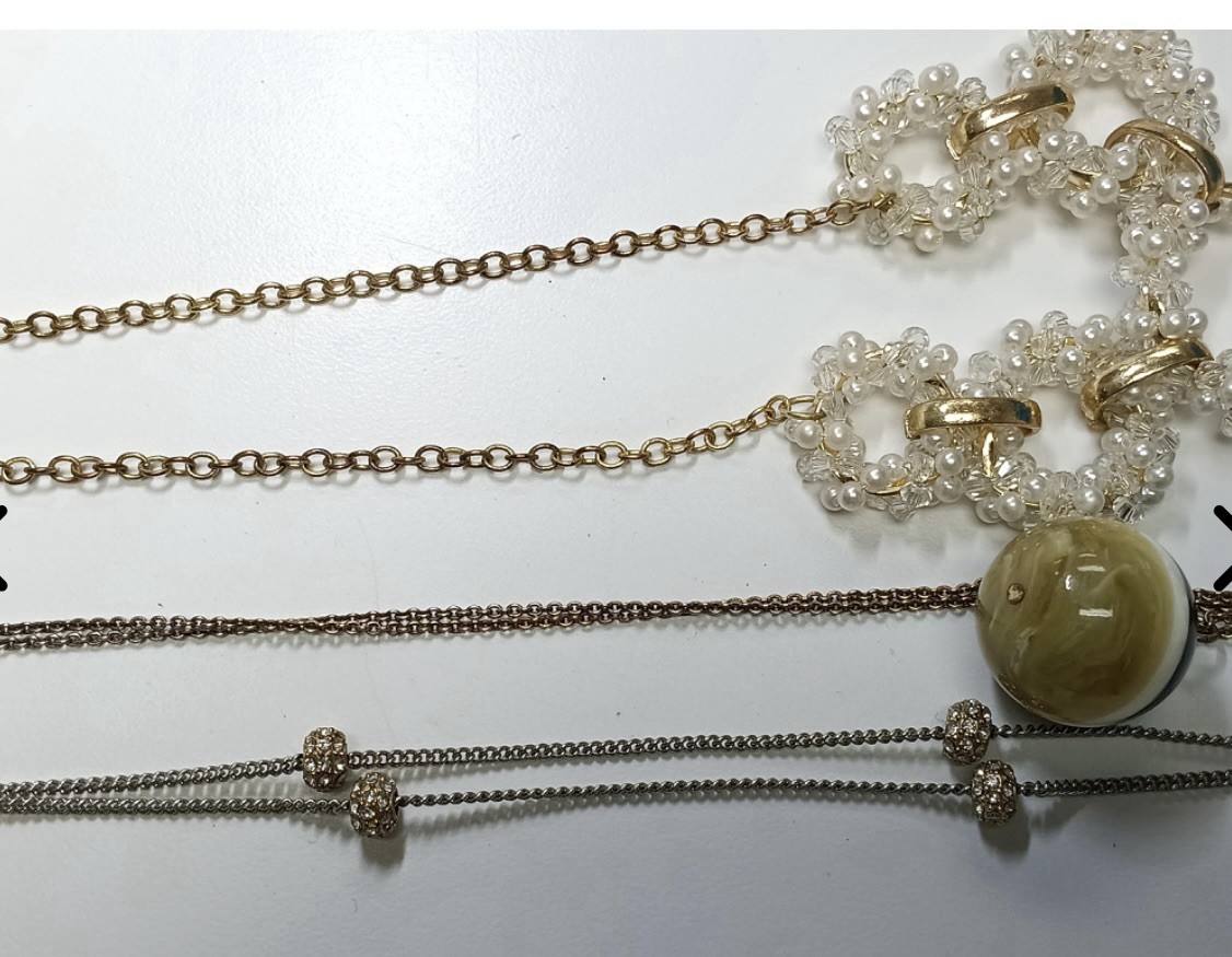 Ann Taylor Jewelry 8 Pcs Bracelets Necklaces Blue Green Ivory gold Silver Tones