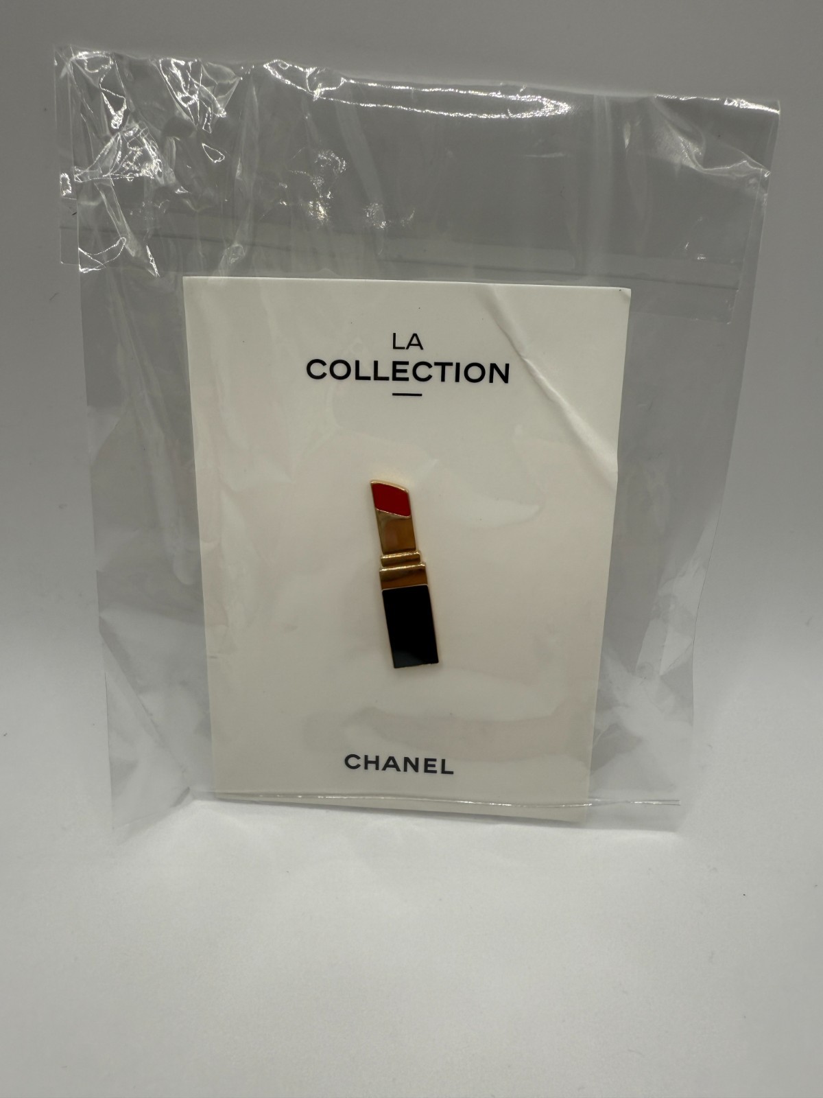 CHANEL Beauty LA Collection GWP Pin Badge Lipstick Logo Chanel Brooch