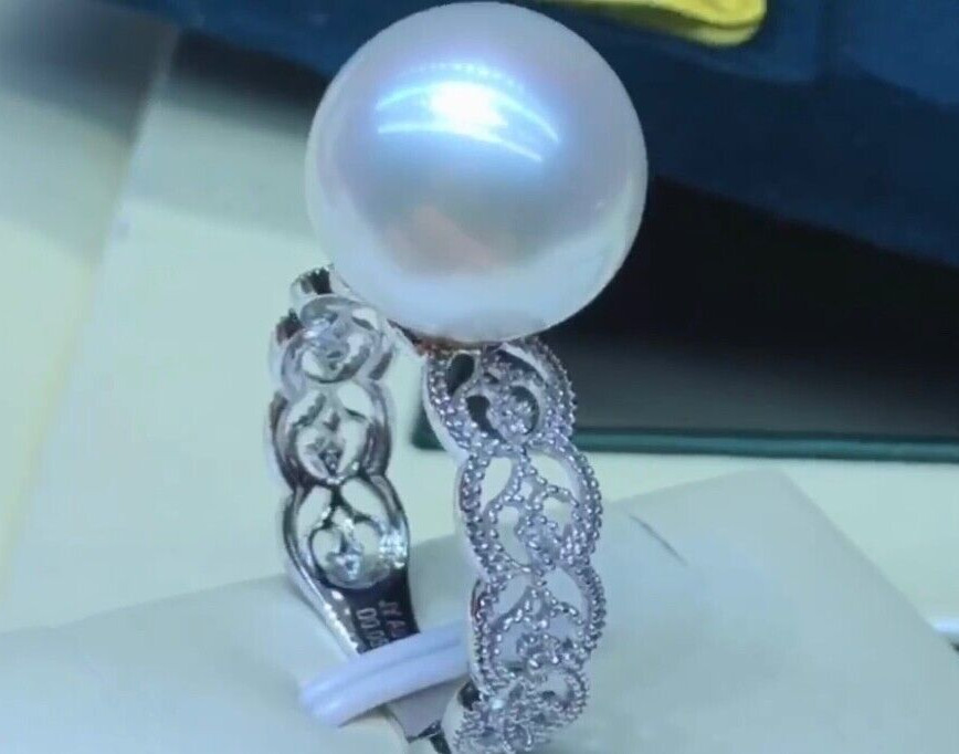 12.3mm Big South Sea White Pearl Ring High Cool Luster 18k White Gold Diamonds
