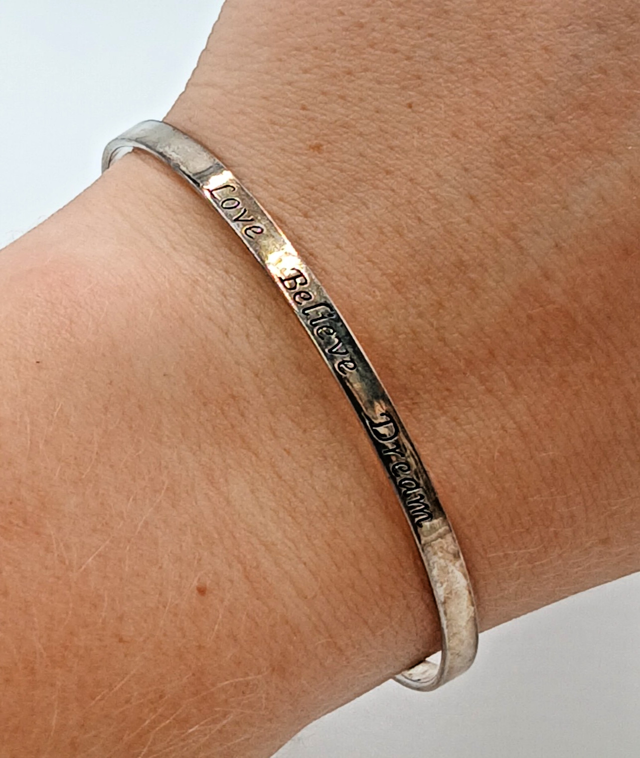 925 NVC Cuff Bracelet 2.5″ Narrow Sterling Silver 7g Engraved Love Believe Dream