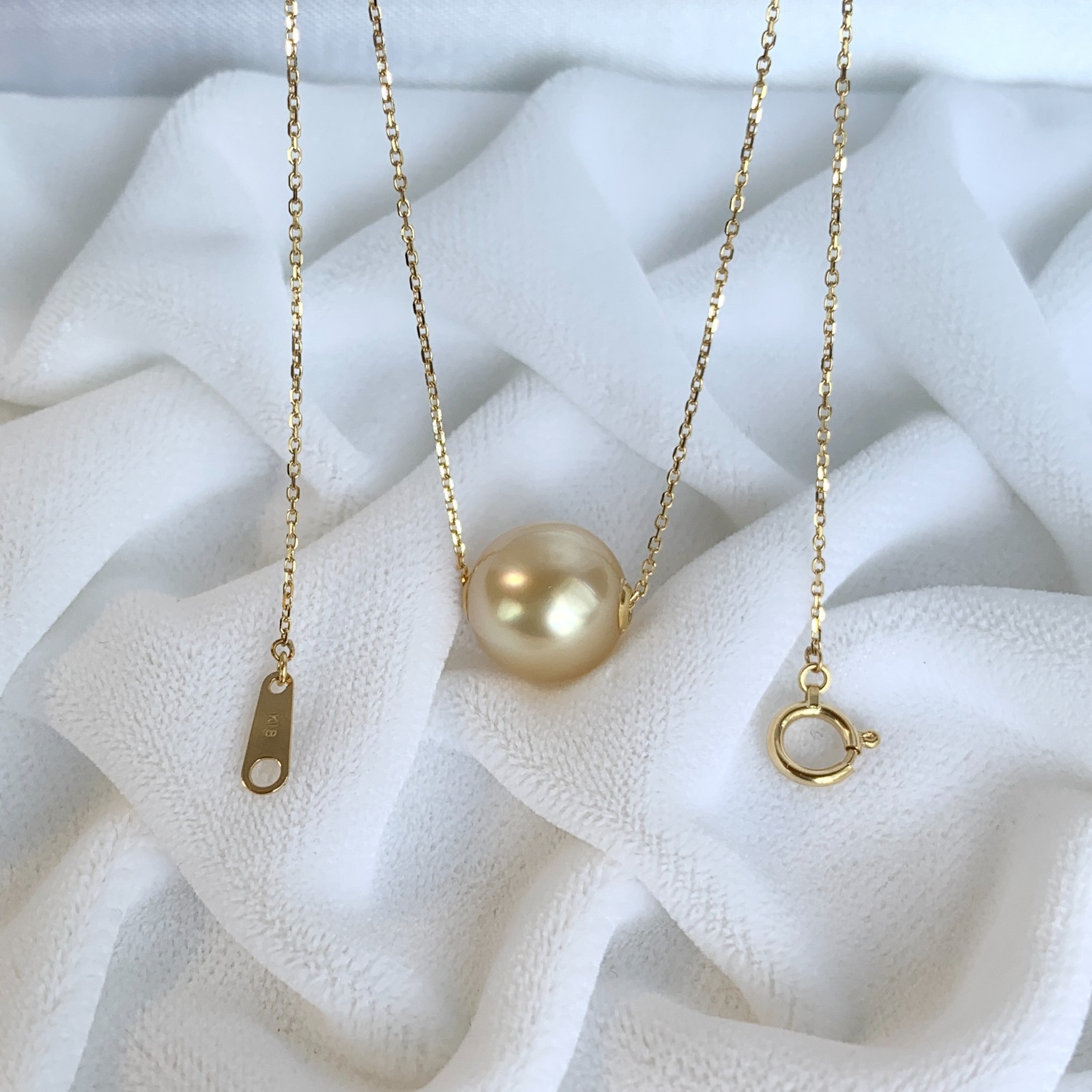10.6mm Round Gold South sea pearl Pendant Necklace 18Kt Yellow Gold,17″