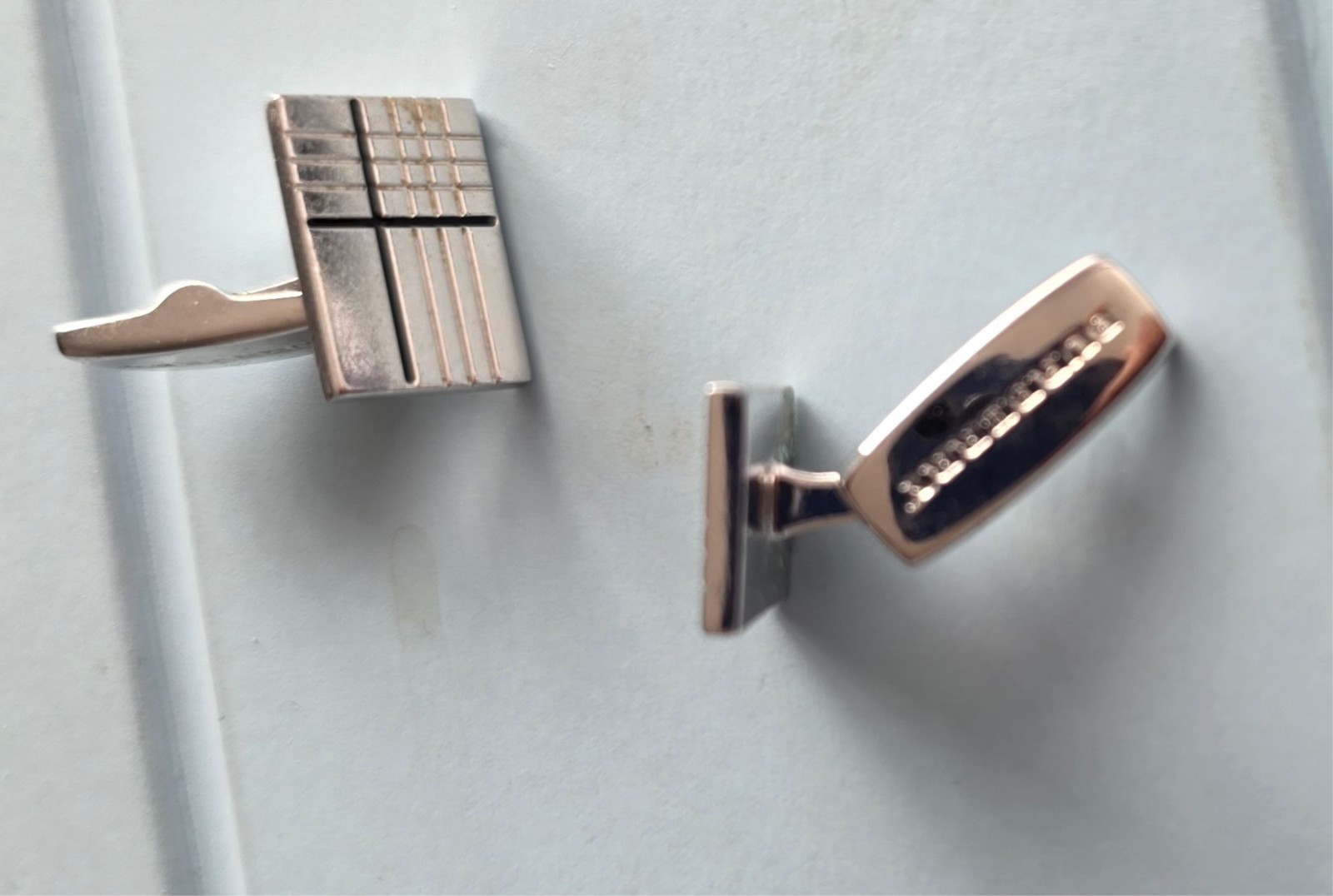 vintage Burberry silver square cufflinks.