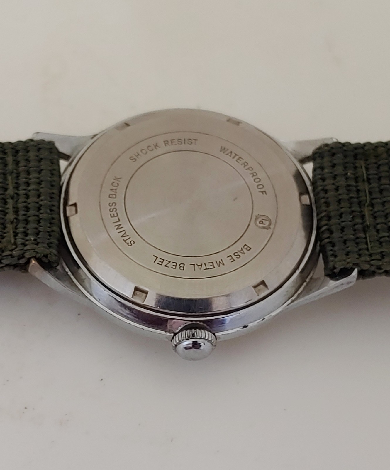 Vintage 1960s HELBROS Invincible Master Time M-113 Men’s Watch