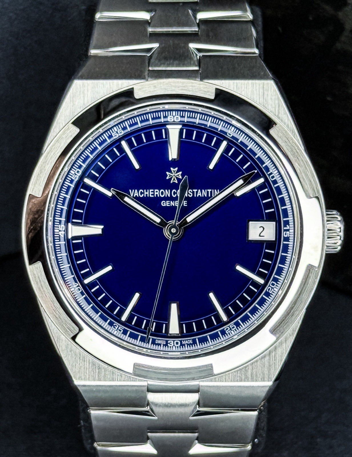 Vacheron Constantin Overseas Blue Men’s Watch – 4500V/110A-B128