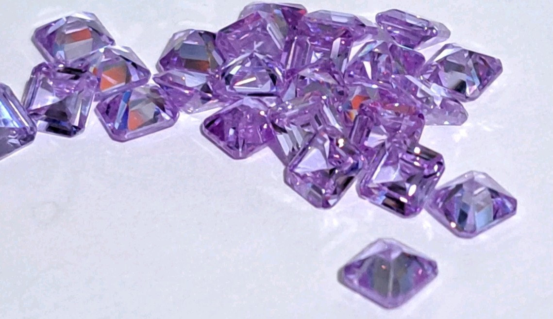 10 Pieces 6x6mm Octagon Shaped Lavender CZ Cubic Zirconia