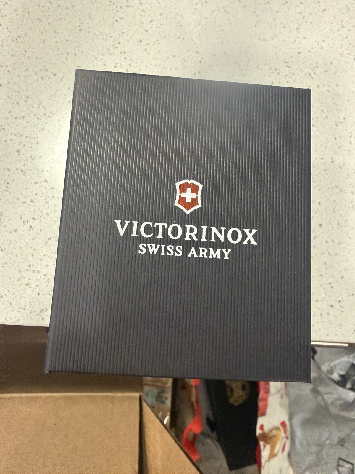 Victorinox Swiss Army Men’s Watch 40mm Silver Tone SS Bracelet Quartz 241801