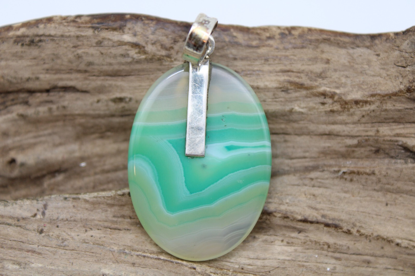 OVAL MALACHITE STONE PENDANT STERLING LEAVES & OPAL STONE INLAY 24.8×39.7mm (KN)