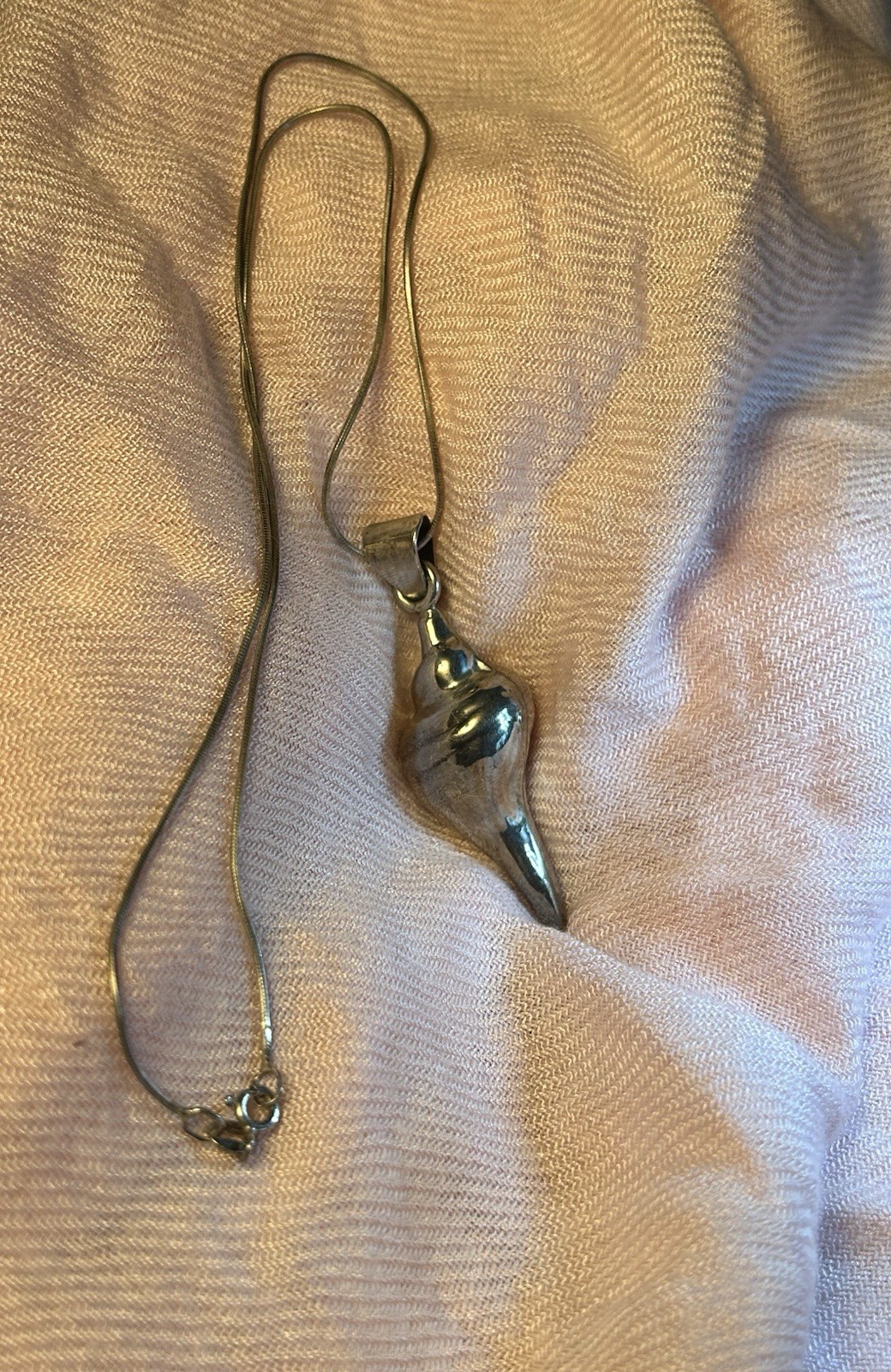 925 TN-49 Mexico Sterling Silver Conch Pendant & 925 Italy Necklace 18in 15g