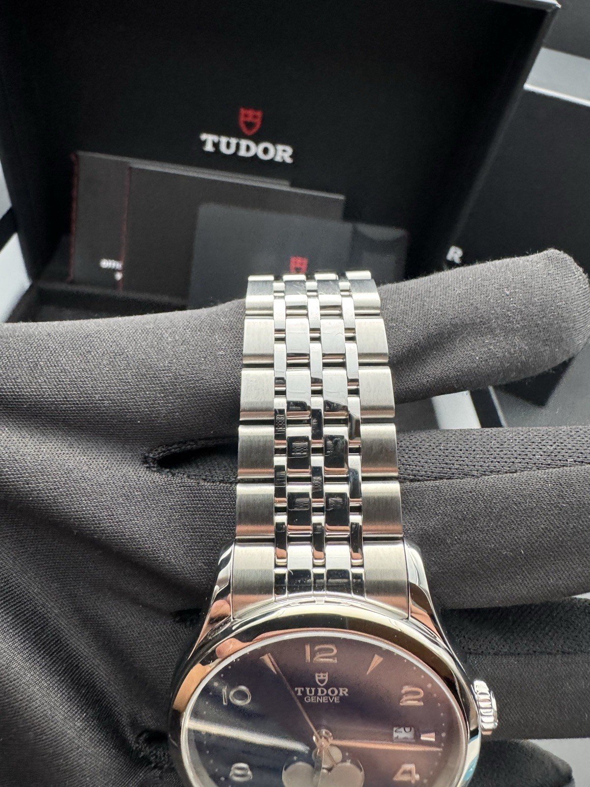 2025 Tudor 1926 Luna 39mm Mens Watch Steel Moon Phase Blue Dial M91560-0002