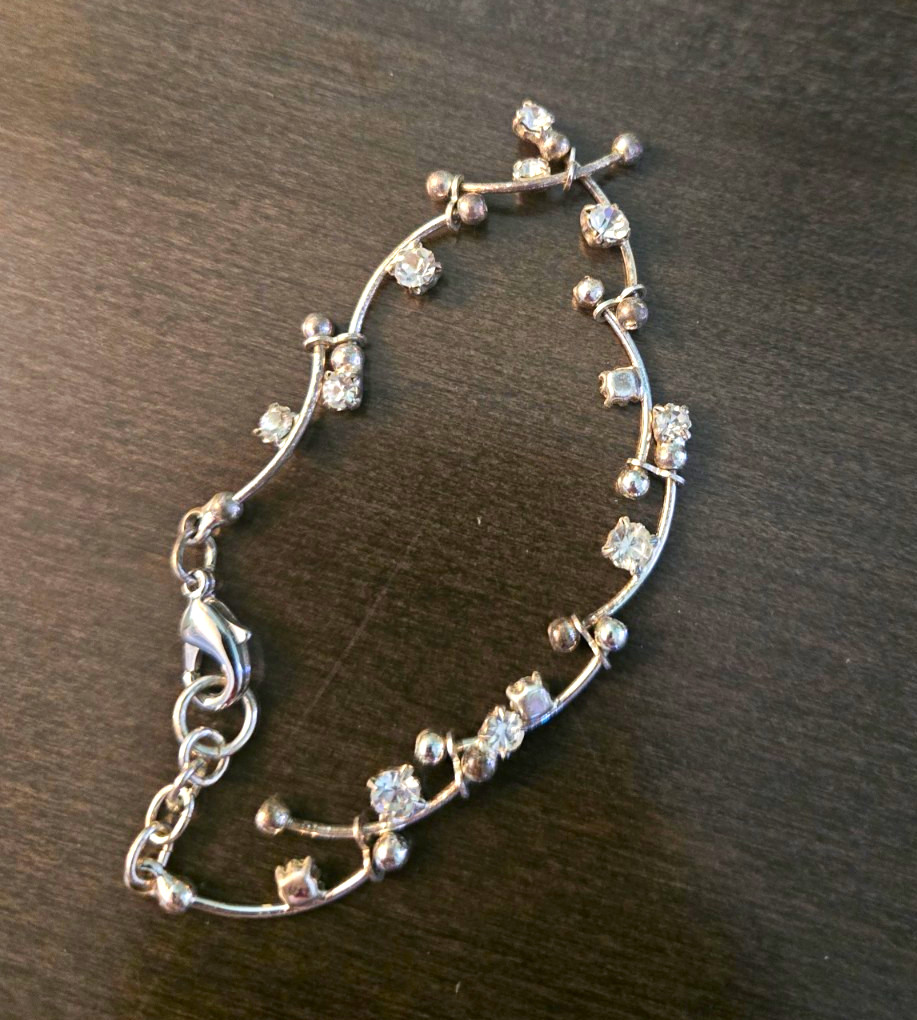 silver tone cable chain bracelet clear round crystal dangle lobster clasp