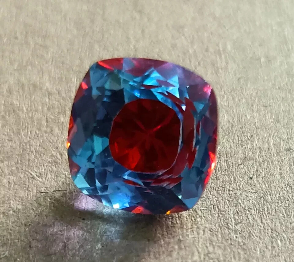 PITAMBARI Sapphire Bi-Color 9.10 Ct NATURAL Certified Cushion Cut Loose GEMSTONE