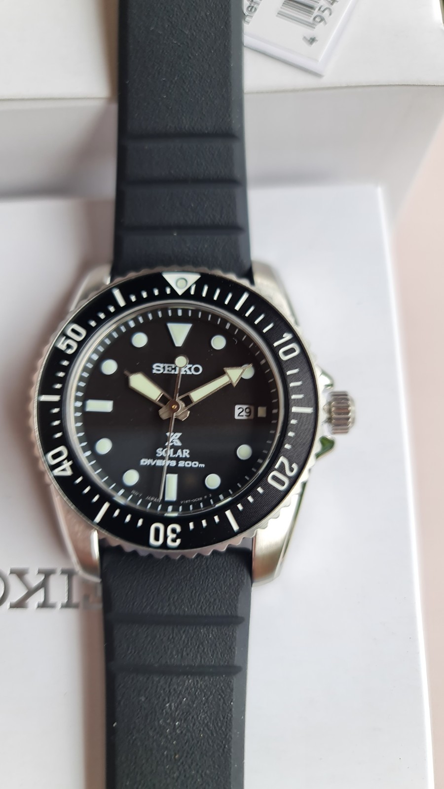 SEIKO ProspeX SNE573P1 Solar Divers 200m Watch Rubber V147 Black Rubber Date NOS