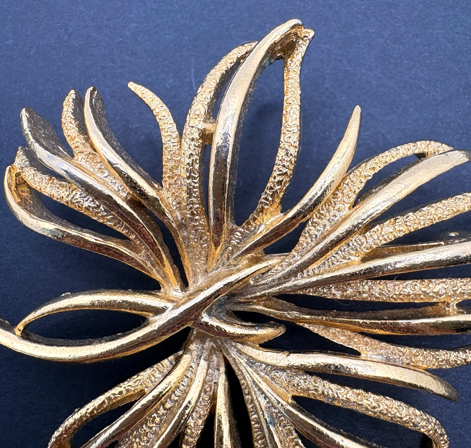 Vintage Gerry’s Floral Spray Brooch Gold Tone Nature Classic 2.5″