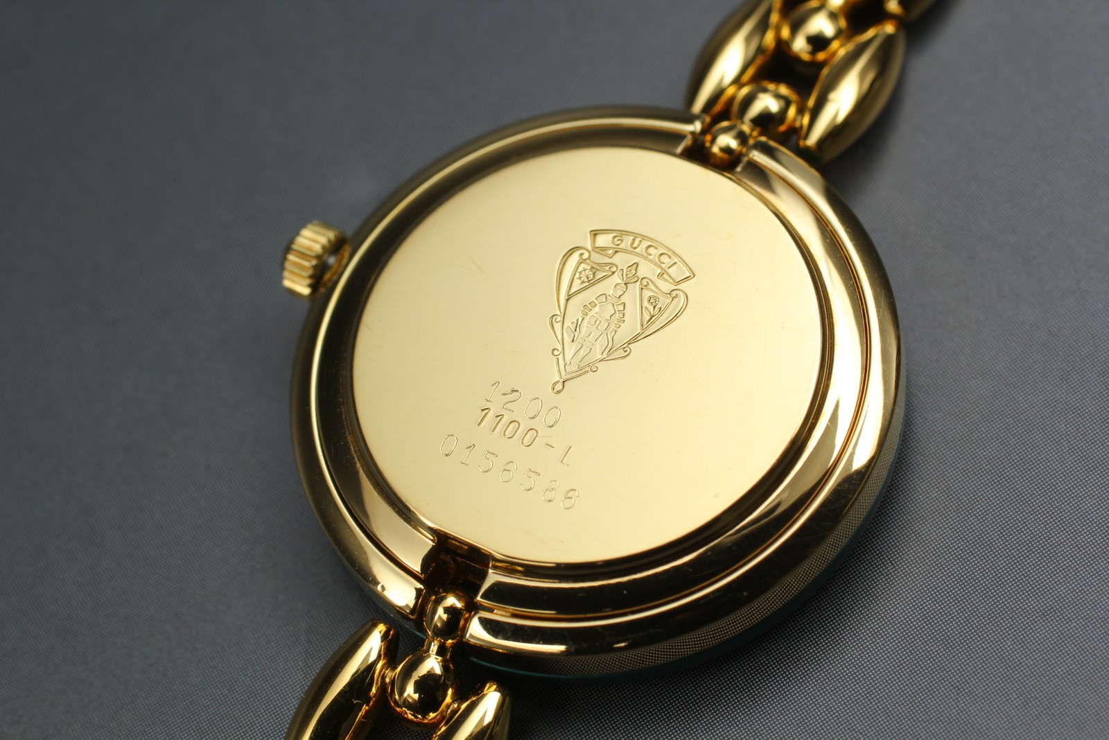 [Near MINT] GUCCI Change Bezel 1200 1100-L Gold Belt Women’s Watch w/ Box