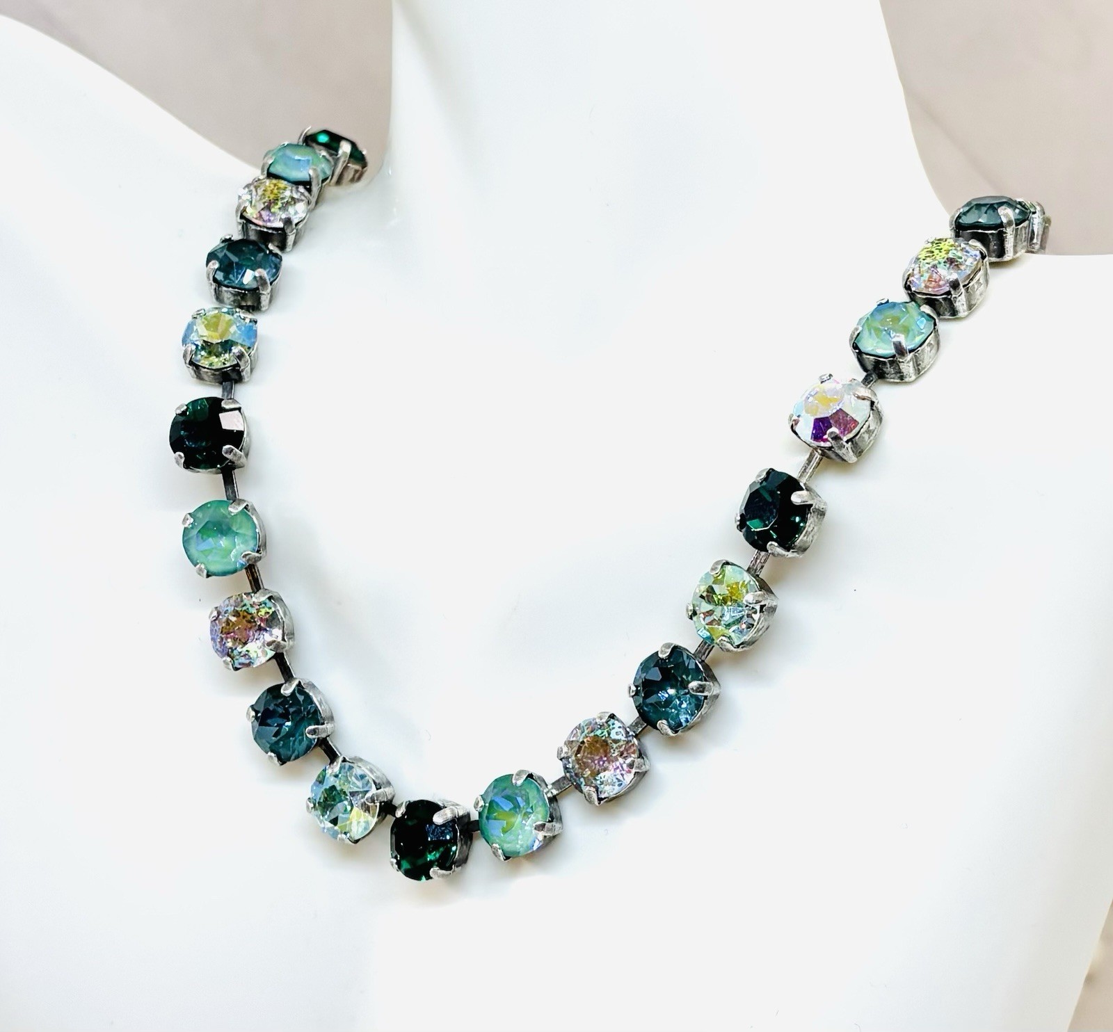 8mm Dark Green Crystal Cup Chain TENNIS Necklace, Sage Green Crystal Necklace