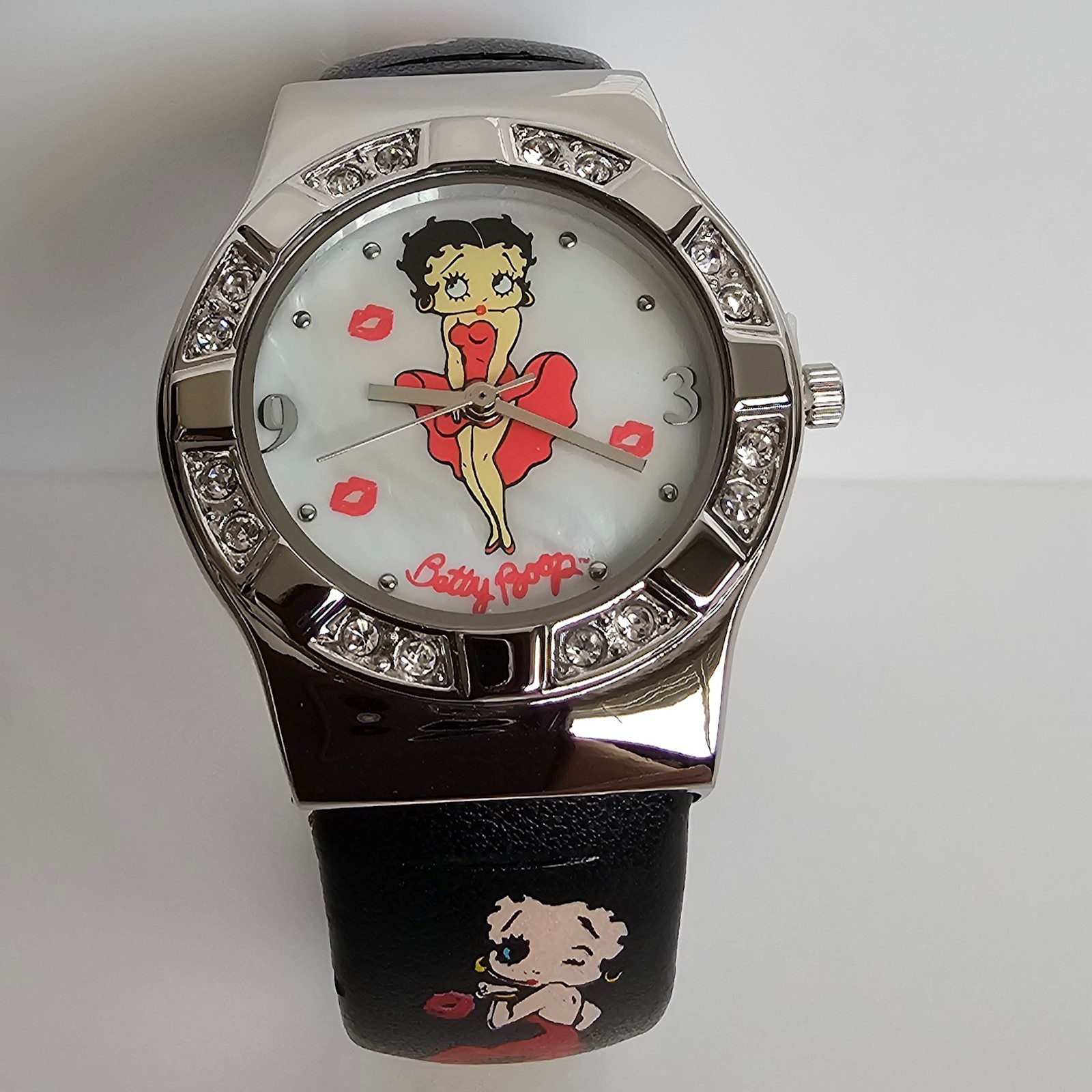 NOS Betty Boop “Marilyn Monroe” Crystal MOP Dial Black Leather Watch New Battery
