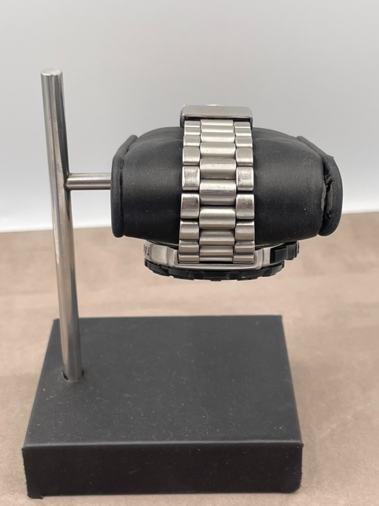 TAG Heuer Formula 1 Orange Men’s Watch CAH1113.BA0850 41mm Chronograph