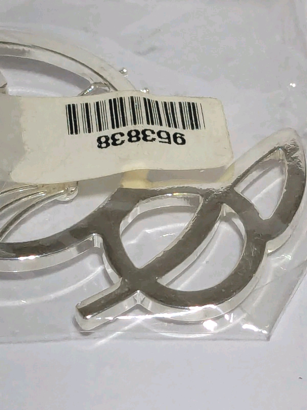 NWT Best Silver Tone Outline Cat Pendant With Black Faceted Acrylic Eyes. 2.25″