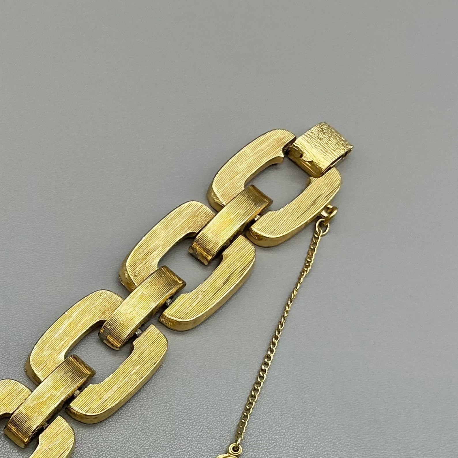 Monet Bracelet Vintage Gold Tone Brushed Wide Link Chain Safety Clasp 7.5 In