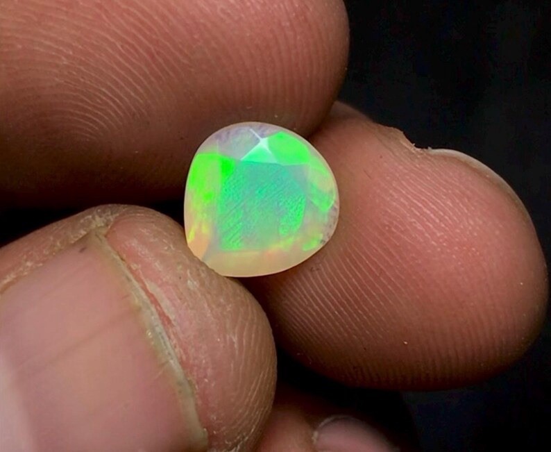 10×9.5×5.5 mm Natural Welo Black Ethiopian Opal Faceted Loose GemstoneNS-179
