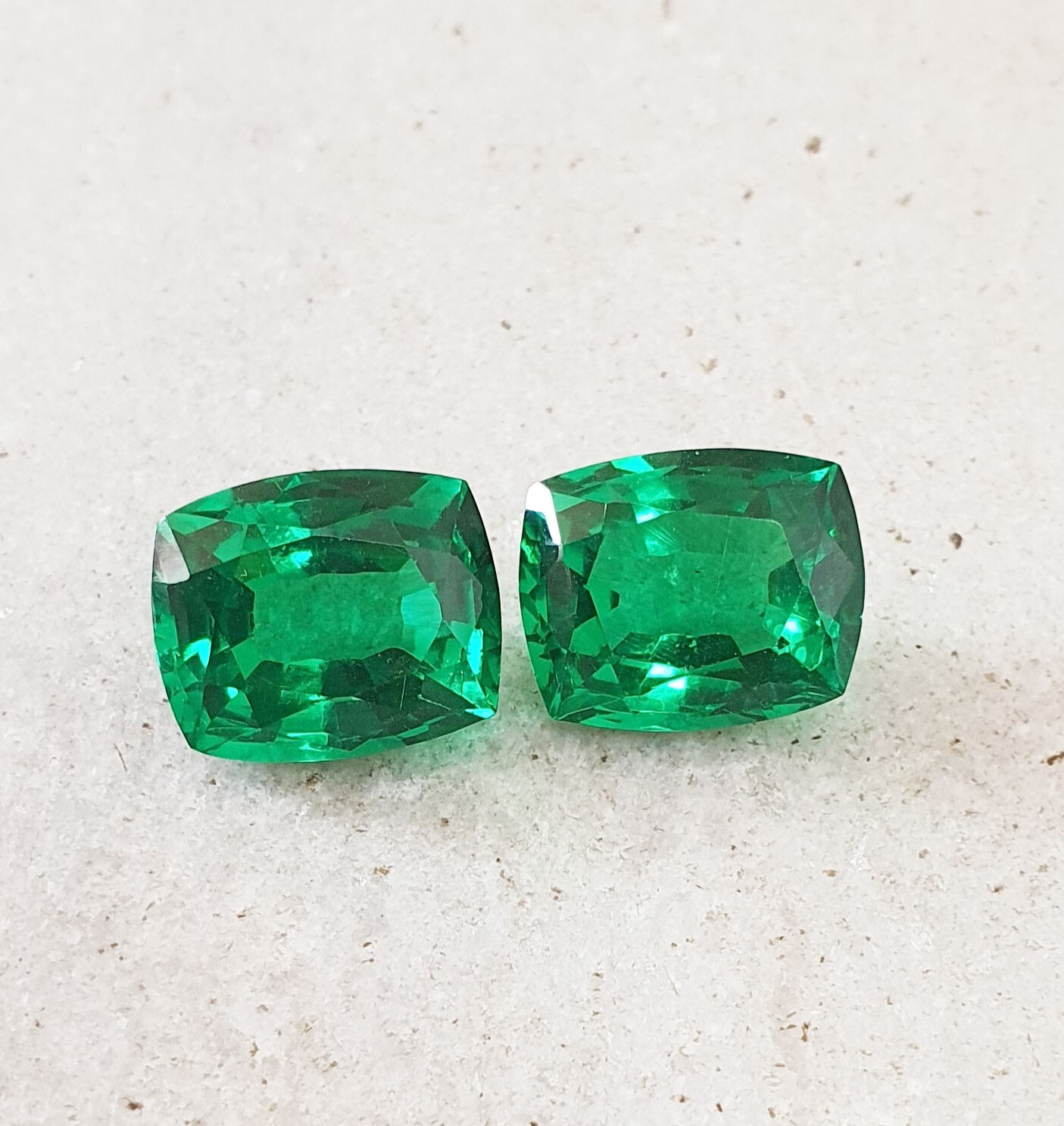 19.56 Ct Lovely Green Zambian Emerald Matching Pair Cushion Cut AAA Loose Gems