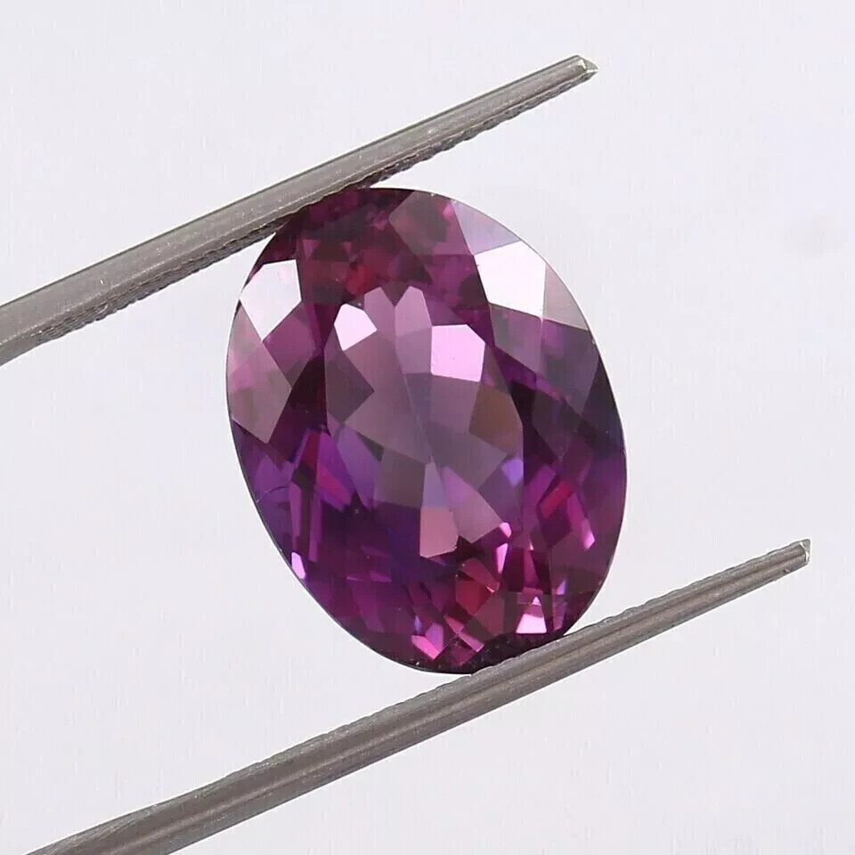 Natural Purple Sapphire Oval Shape 7.65 Ct Certified Loose Gemstone With Gift