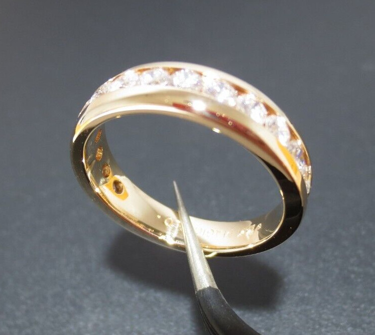 14K YG DIAMOND ANNIVERSARY BAND RING 1.00 tcw SZ 7 4.88 grams (AI-1868)