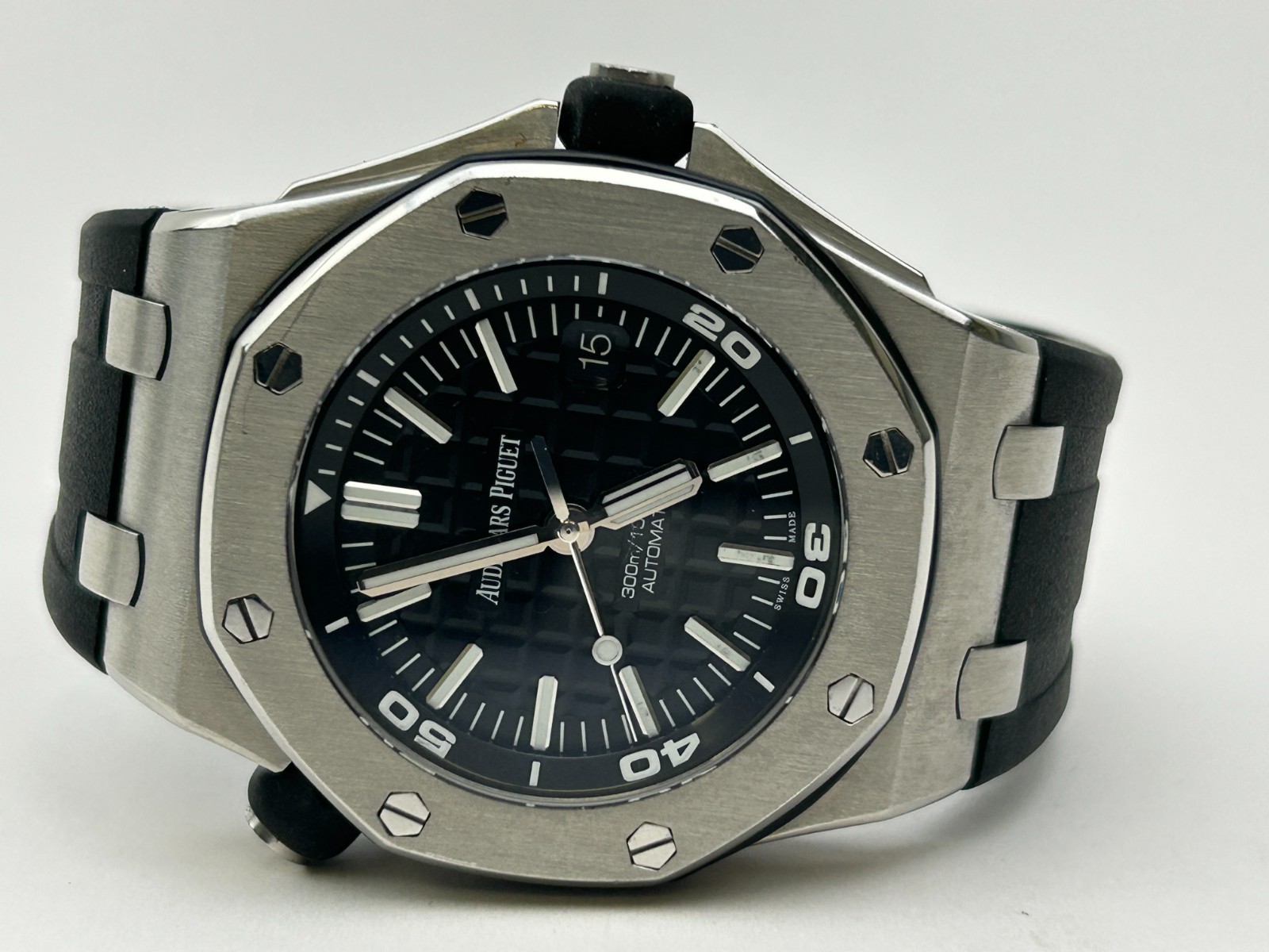 Audemars Piguet Royal Oak Men’s Black Watch – 15710ST.OO.A002CA.01. Full set.