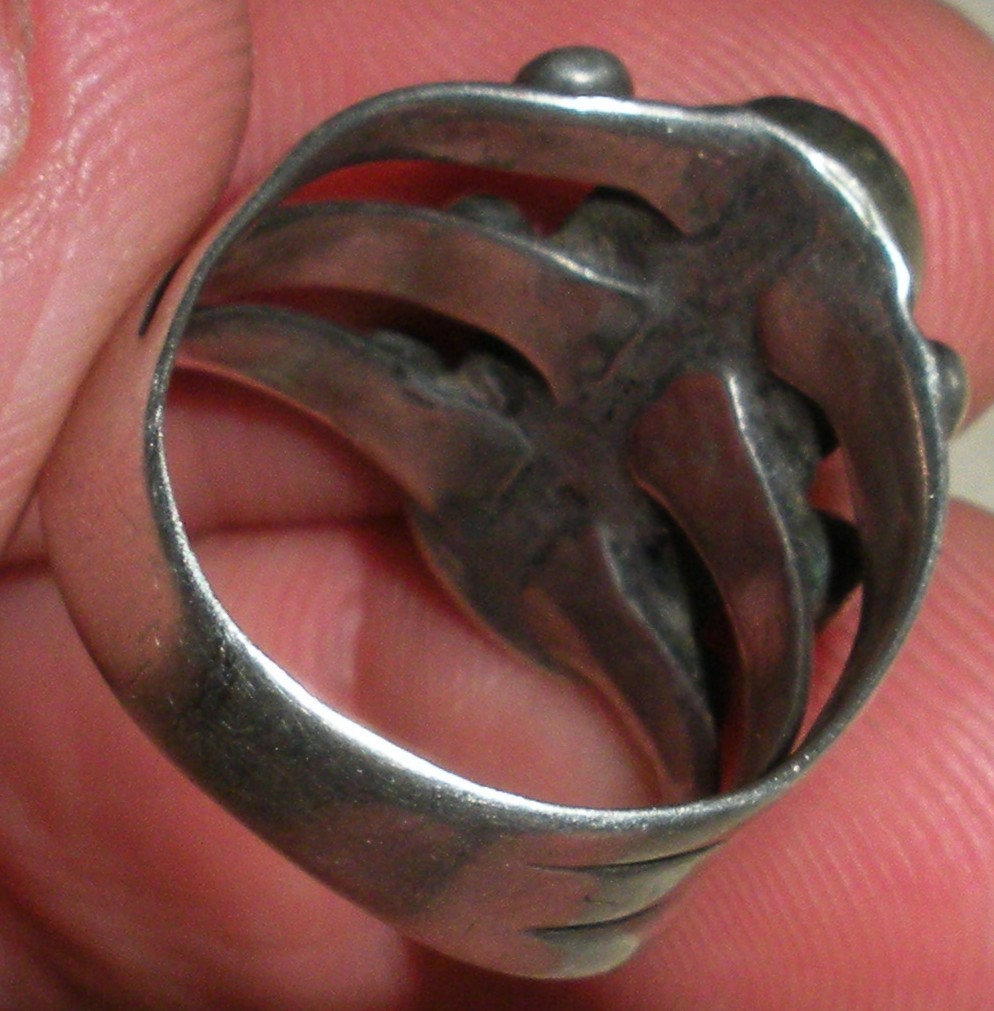 ANTIQUE EARLY NAVAJO TURQUOISE & SILVER RING SIZE 7 1/4 GREAT WEAR! vafo