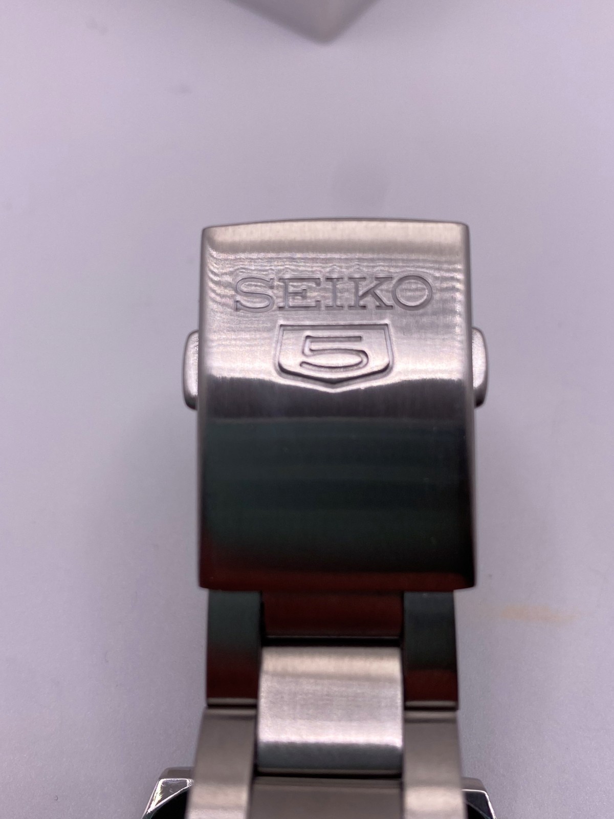 Seiko 5 Automatic Blue Dial Stainless Steel Men’s Watch SNKD99K1 RRP £199