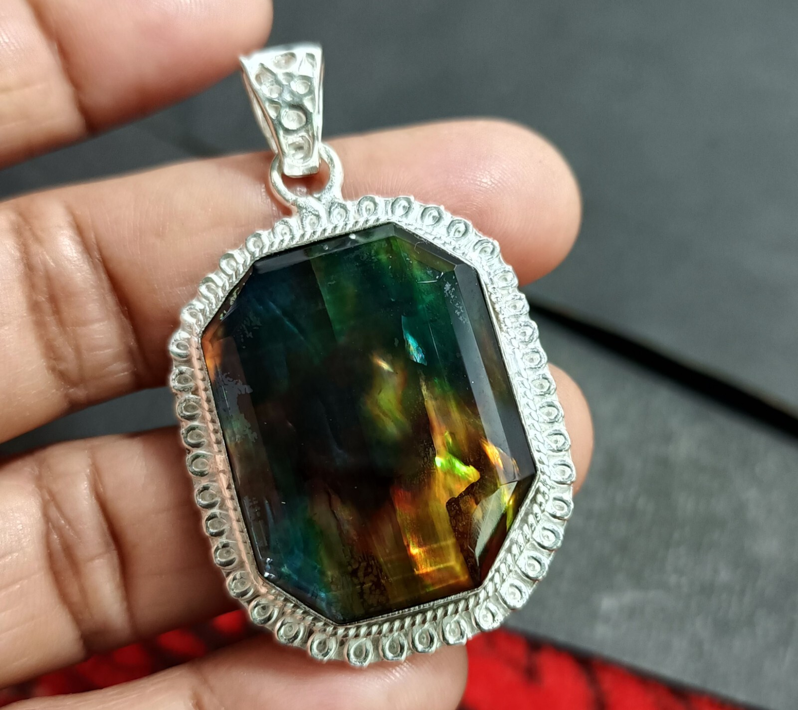 EGL Certified 65.45 Ct Natural Ammolite 925 Solid Silver Pendant Loose Gemstone