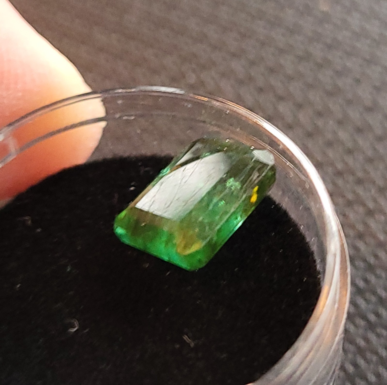 Stunning Natural Untreated Certified Ideal Dark Green Zambian Emerald 4.10ct