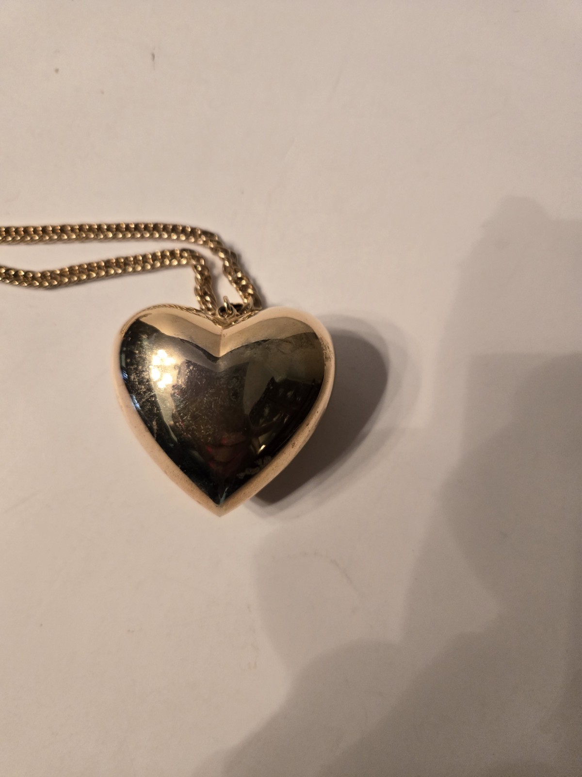 Sarah Coventry Gold-tone Puffy Heart Pendant approx. 30″ Chain