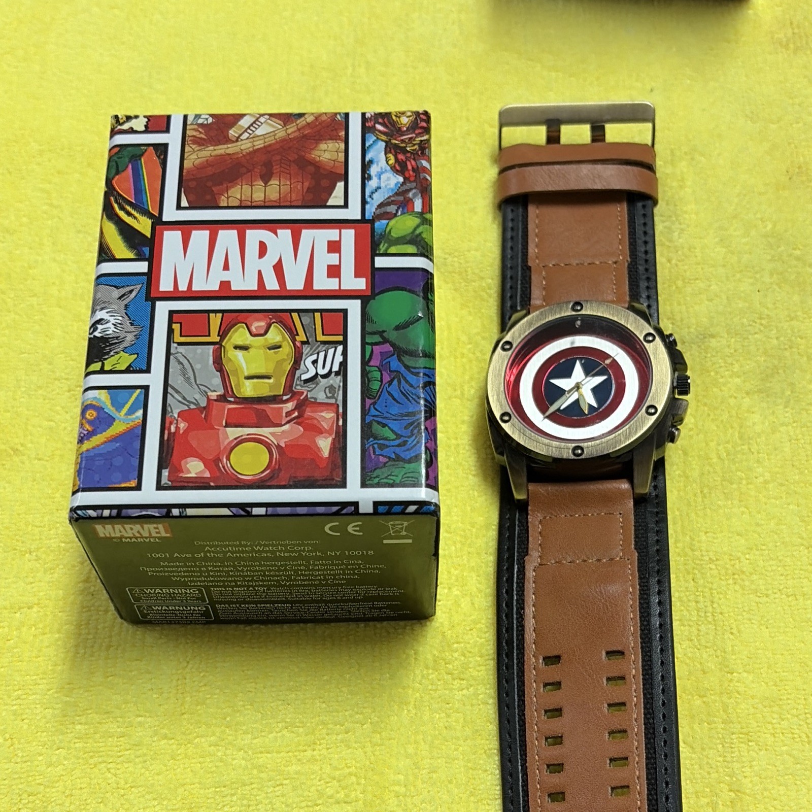 Marvel Captain America Shield Logo Dial Men’s Quartz Analog 45mm Leather w/ Box