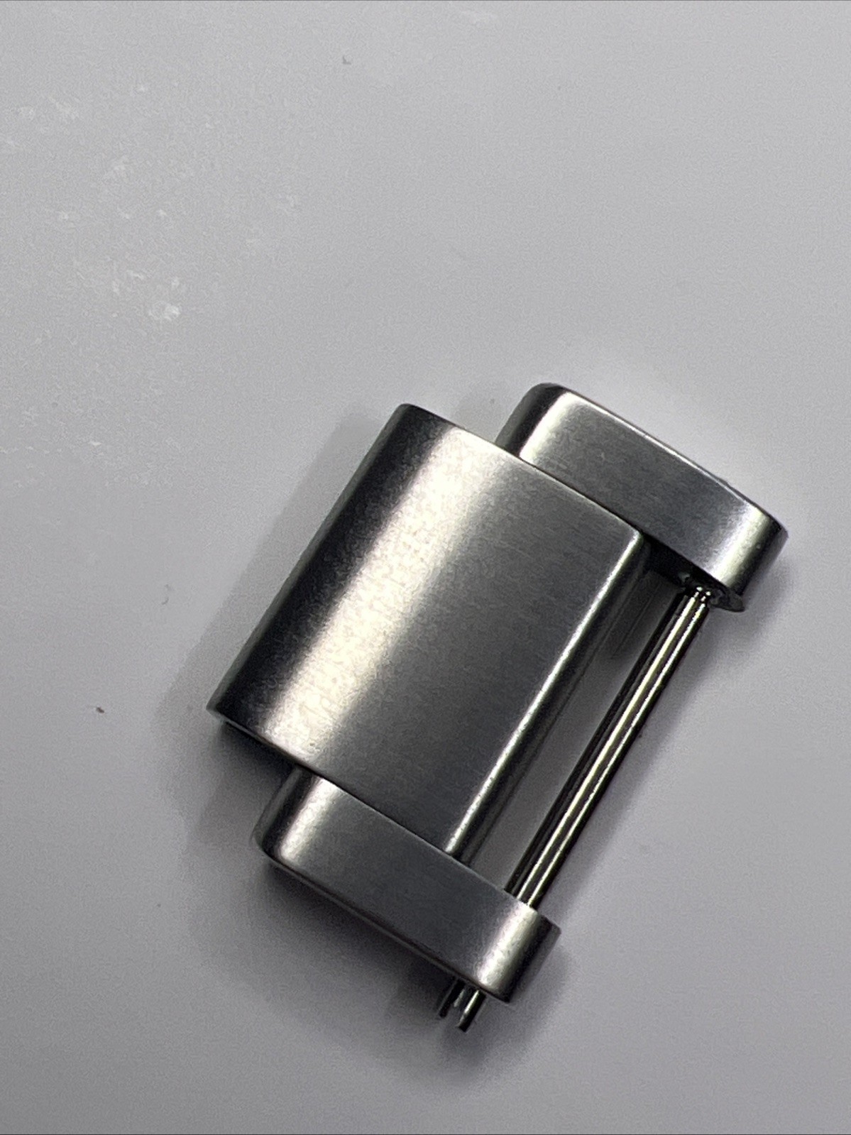 Authentic Tudor 18mm Steel Link w/ Pin Screw For Black Bay 41 M79540