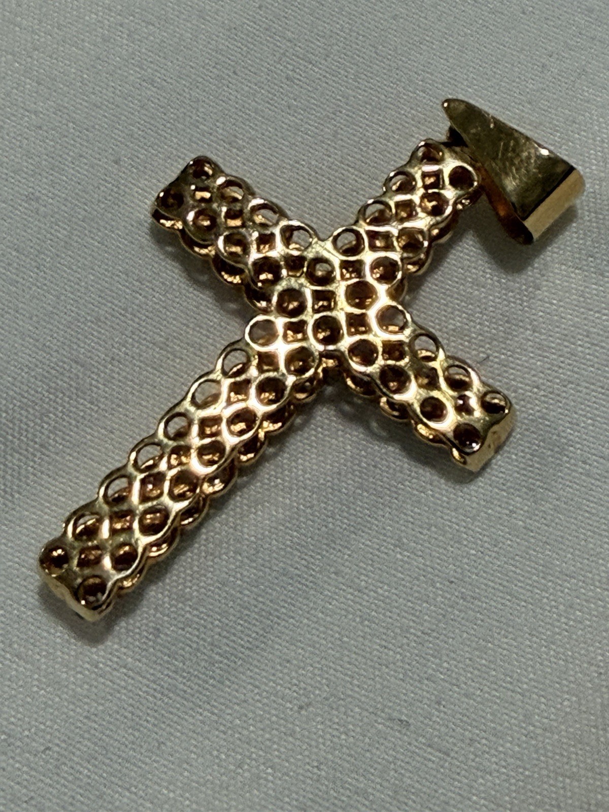 14KT Gold Diamond Cross Pendant. **NOT STAMPED BUT HAS BEEN TESTED TO BE LEGIT**