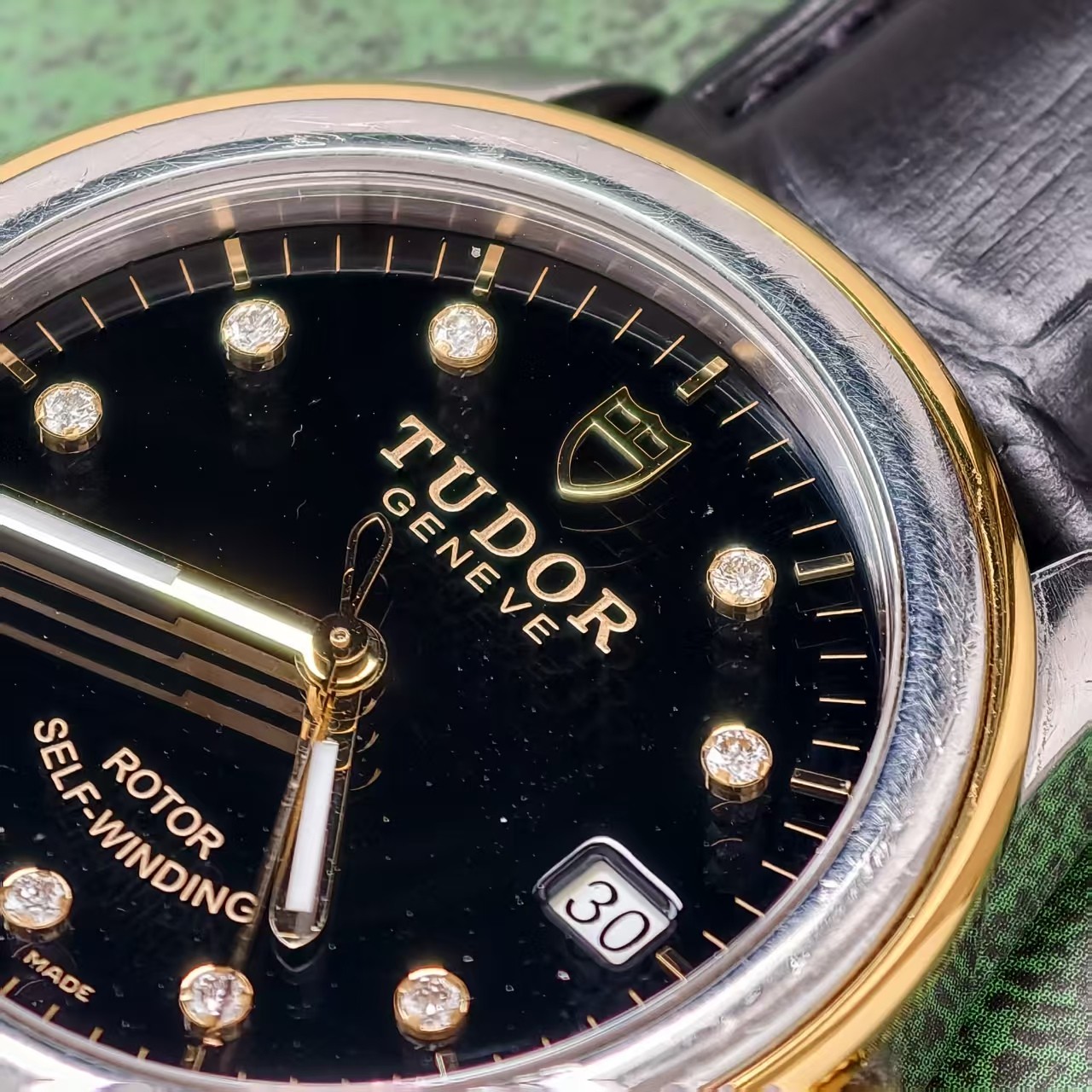 Tudor Black Dial Glamour M55003-0037 Men’s Watch Automatic 35.8mm Date Gilding