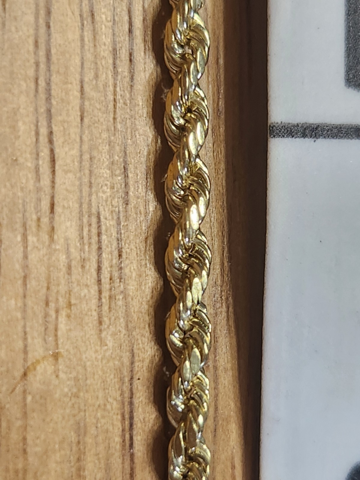 10K Yellow Gold Rope Chain Bracelet 7 Inches
