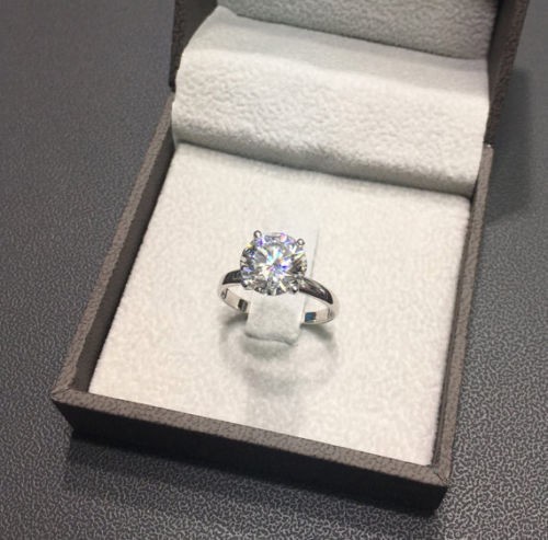 Lab Grown Round cut Diamond Wedding Ring 14K White Gold 2 Carat