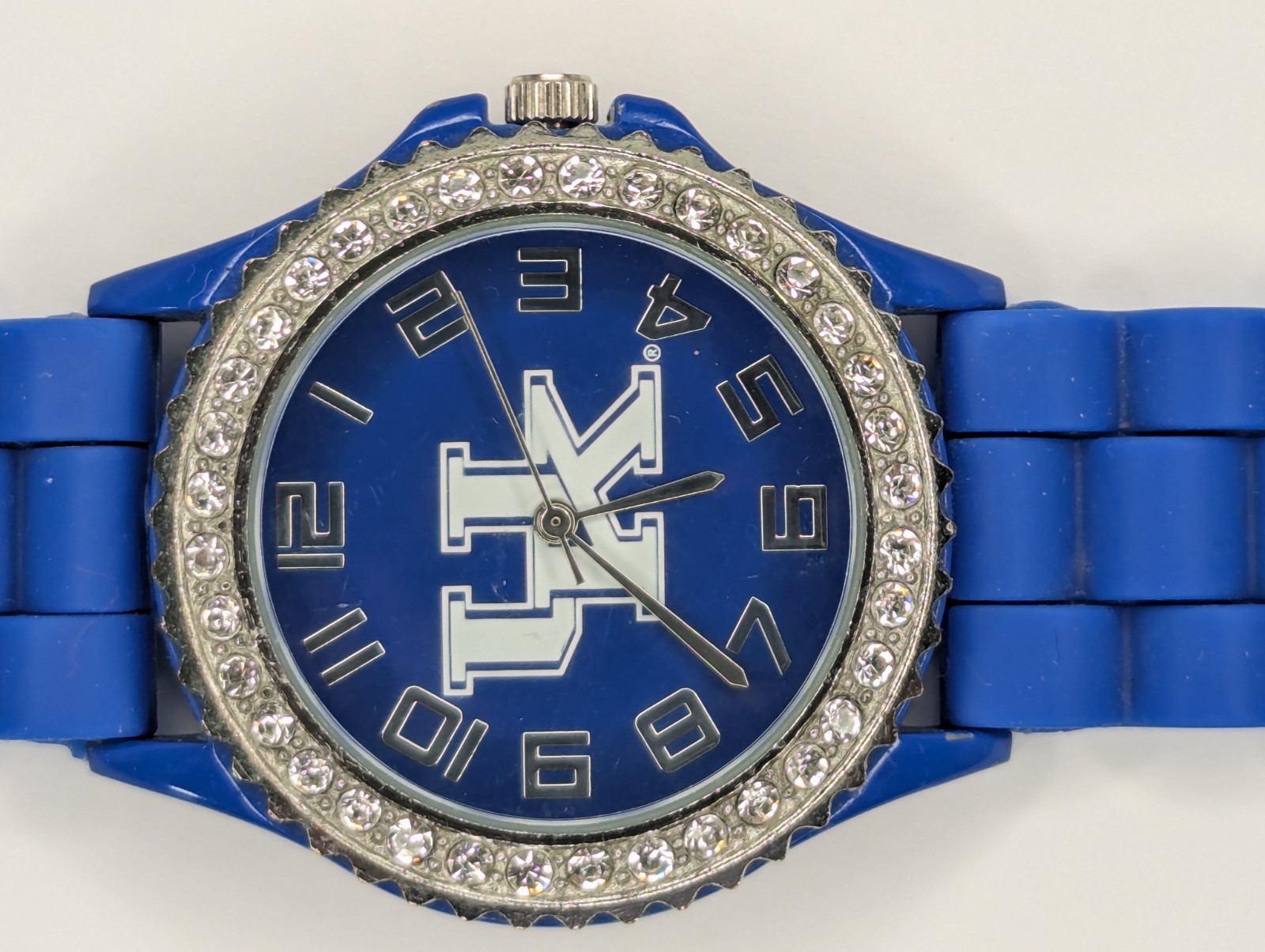 Women’s quartz wristwatch. UK, Game Day Outfitters. Working, new battery Maxell